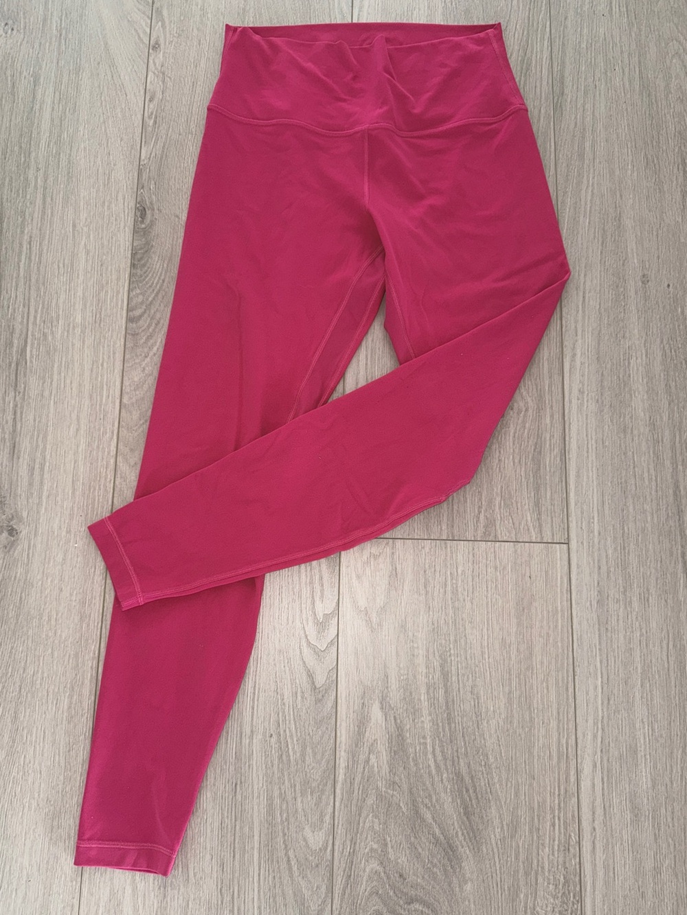 Lululemon Align High-Rise Pant 28"
Passionate Pink size 10